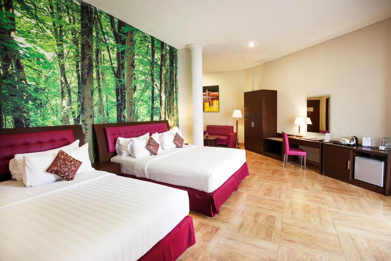 กูตา เซ็นทรัลพาร์ค โฮเต็ล Hotel ภายนอก รูปภาพ