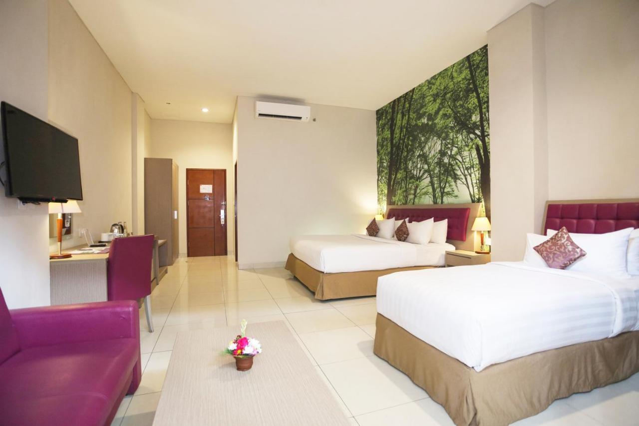 กูตา เซ็นทรัลพาร์ค โฮเต็ล Hotel ภายนอก รูปภาพ