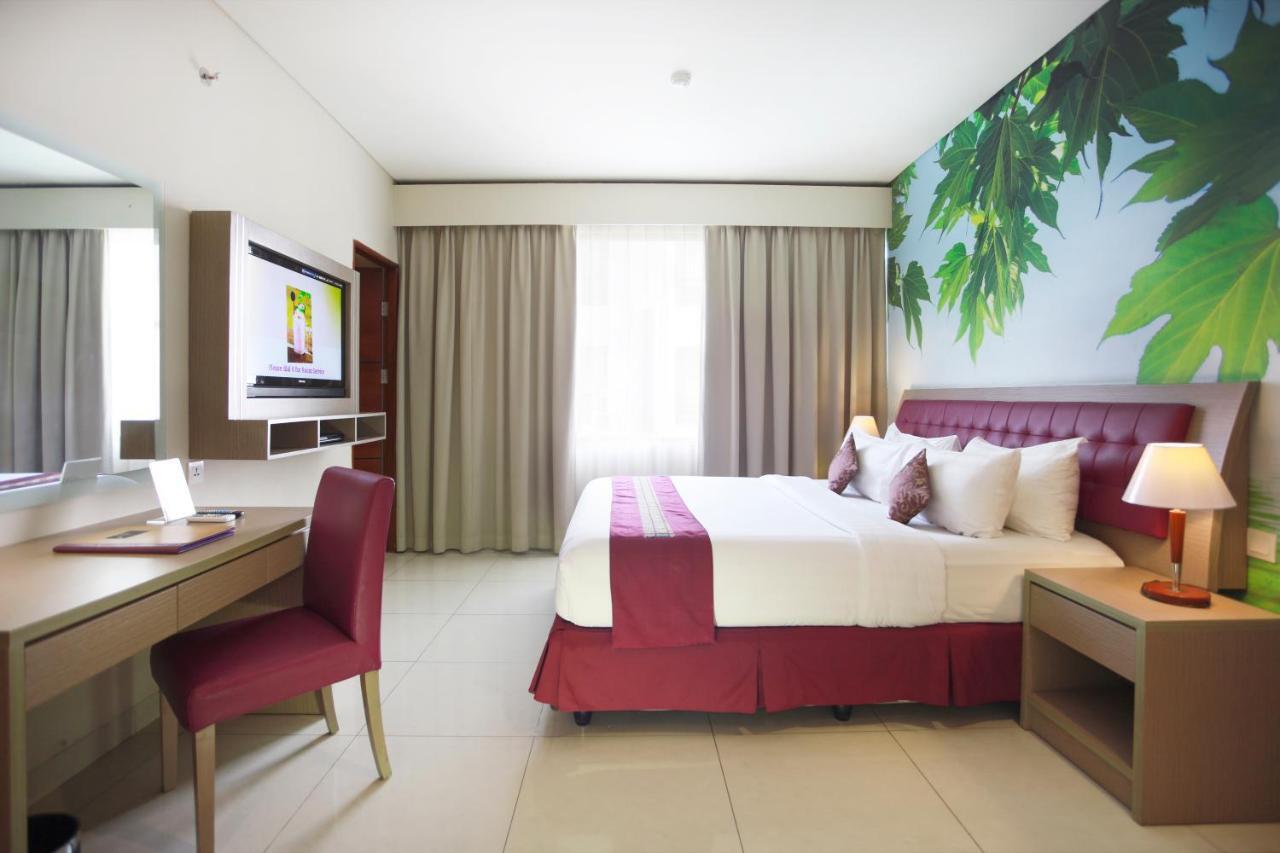 กูตา เซ็นทรัลพาร์ค โฮเต็ล Hotel ภายนอก รูปภาพ