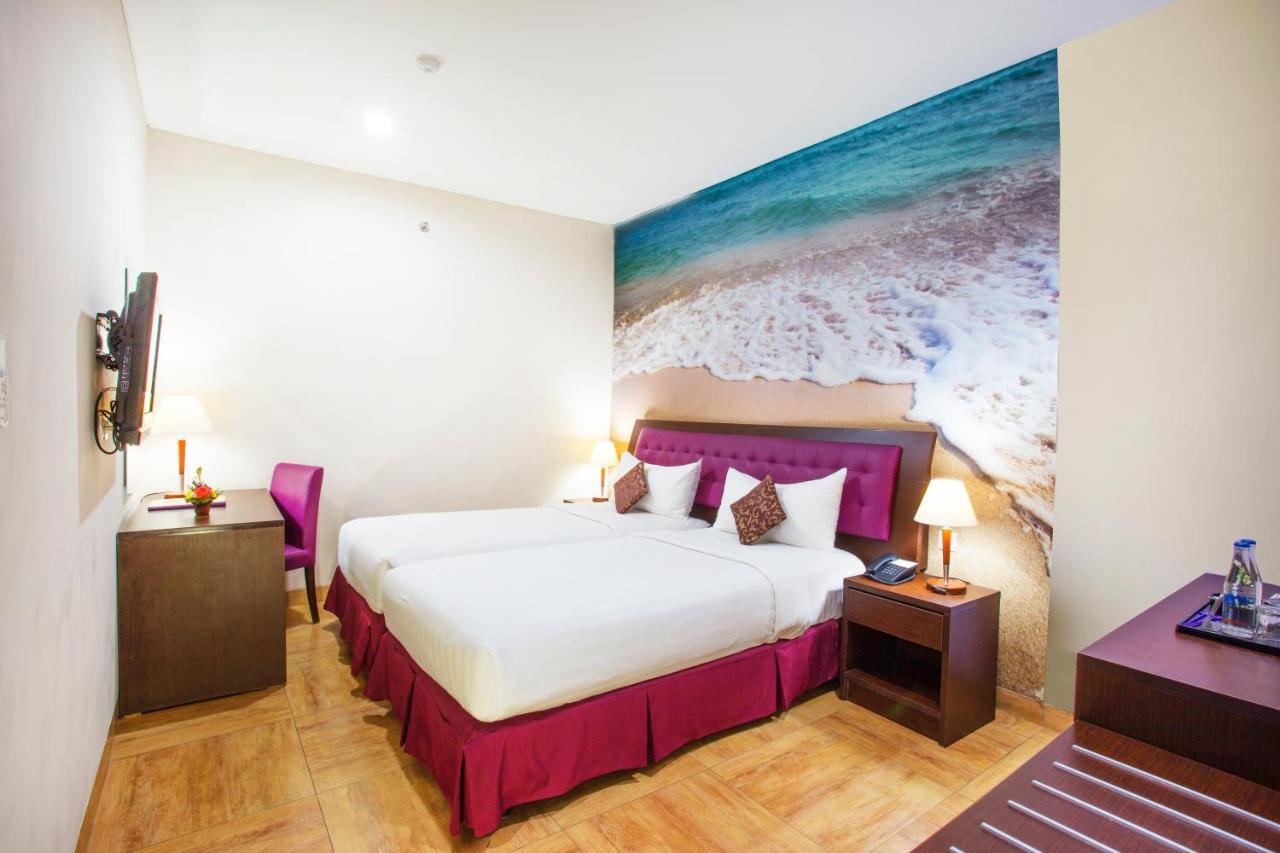 กูตา เซ็นทรัลพาร์ค โฮเต็ล Hotel ภายนอก รูปภาพ